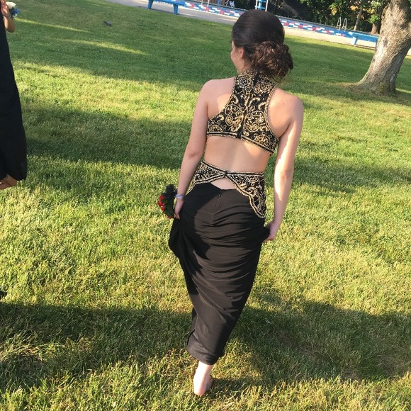 Sherri Hill Prom Dress - Picture 7 of 14